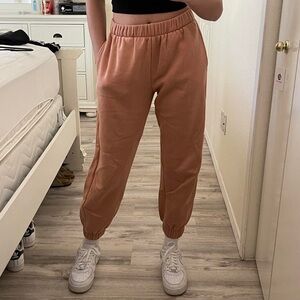 Wild Fable Beige/Light Tan Sweatpants Joggers